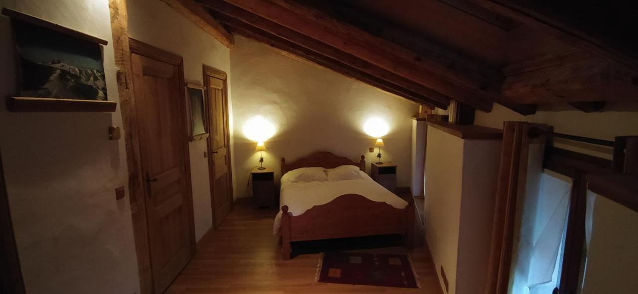 Hotel Restaurant Angival - Chambres Et Appartement Bourg-Saint-Maurice Buitenkant foto